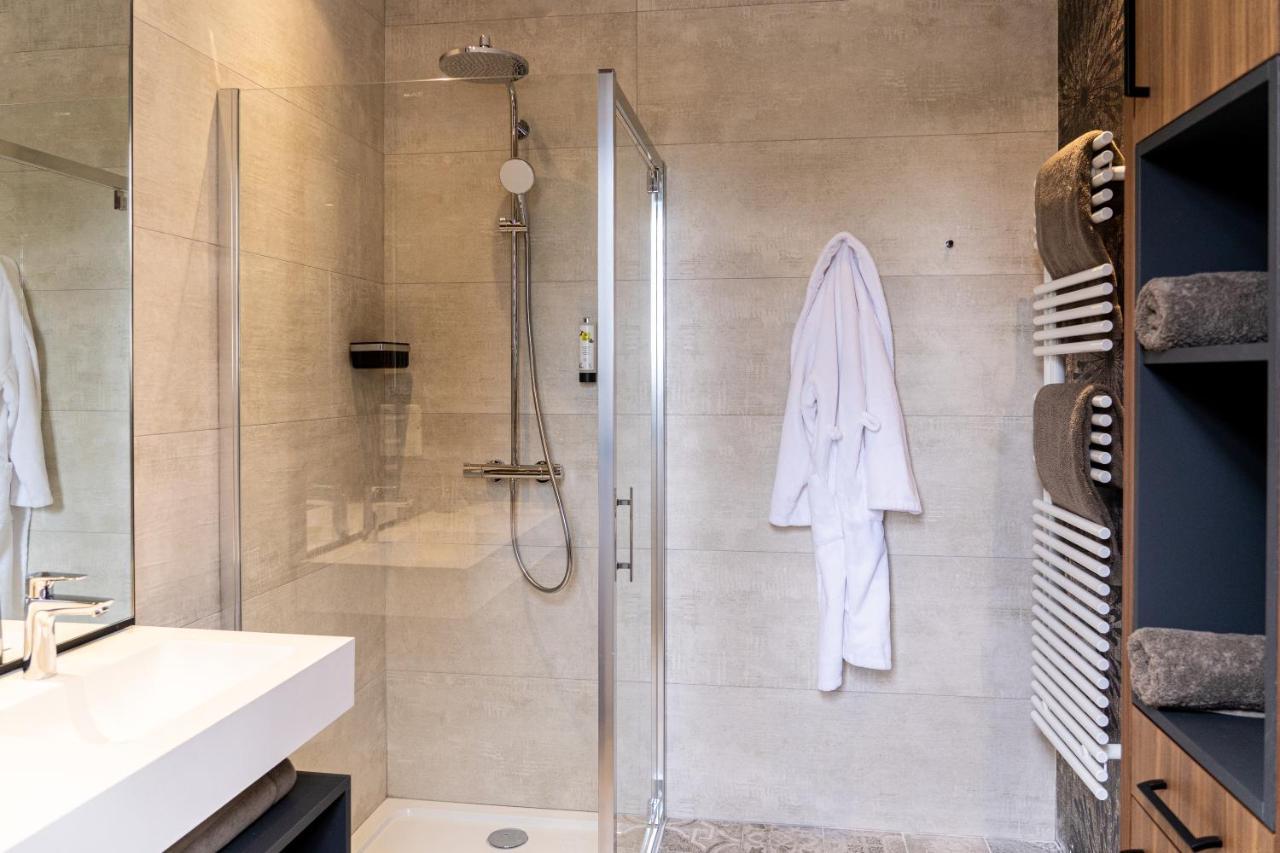 Logis Auberge Les Murets Hotel Restaurant Spa Chandolas Екстер'єр фото