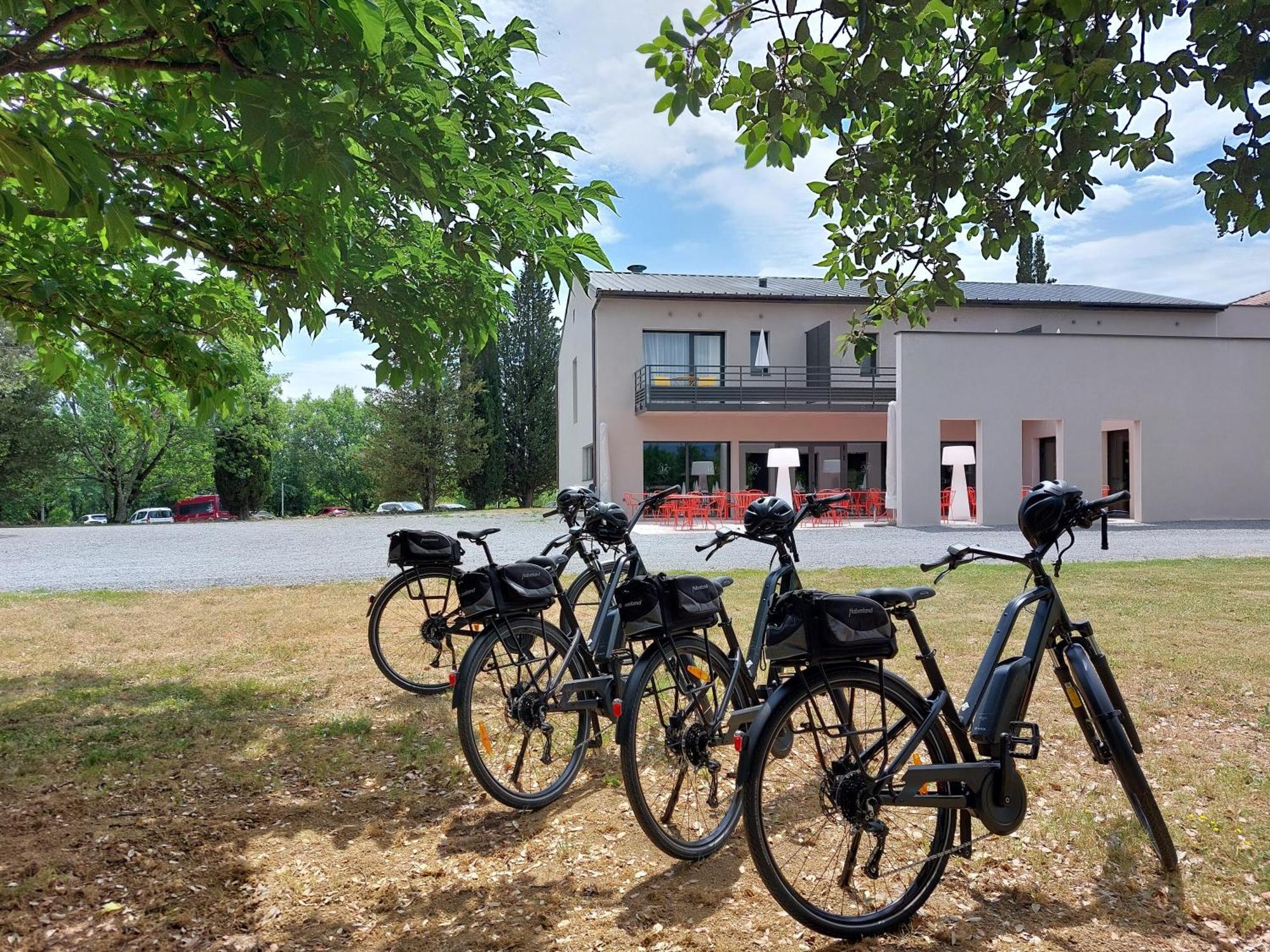 Logis Auberge Les Murets Hotel Restaurant Spa Chandolas Екстер'єр фото