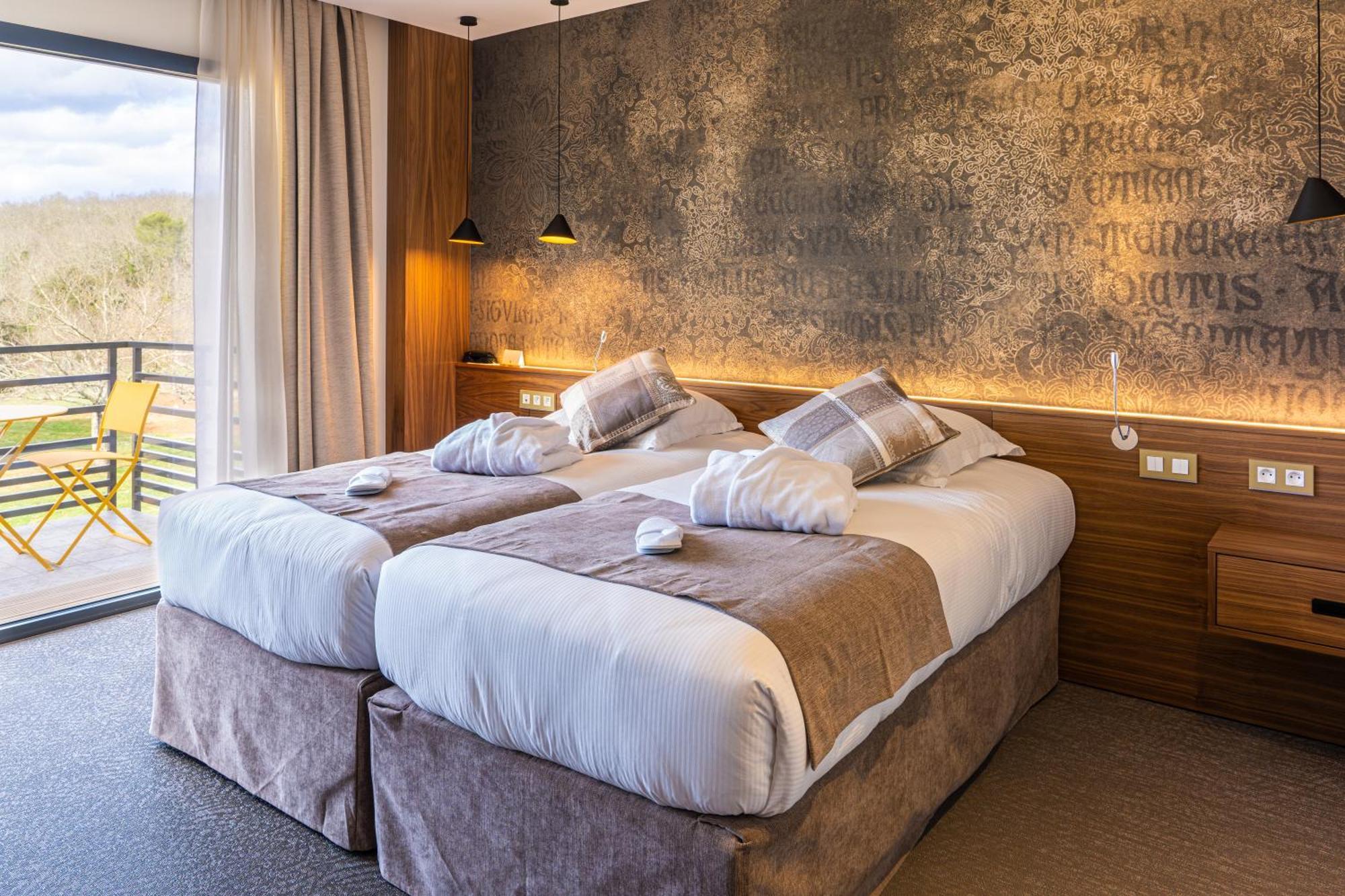 Logis Auberge Les Murets Hotel Restaurant Spa Chandolas Екстер'єр фото