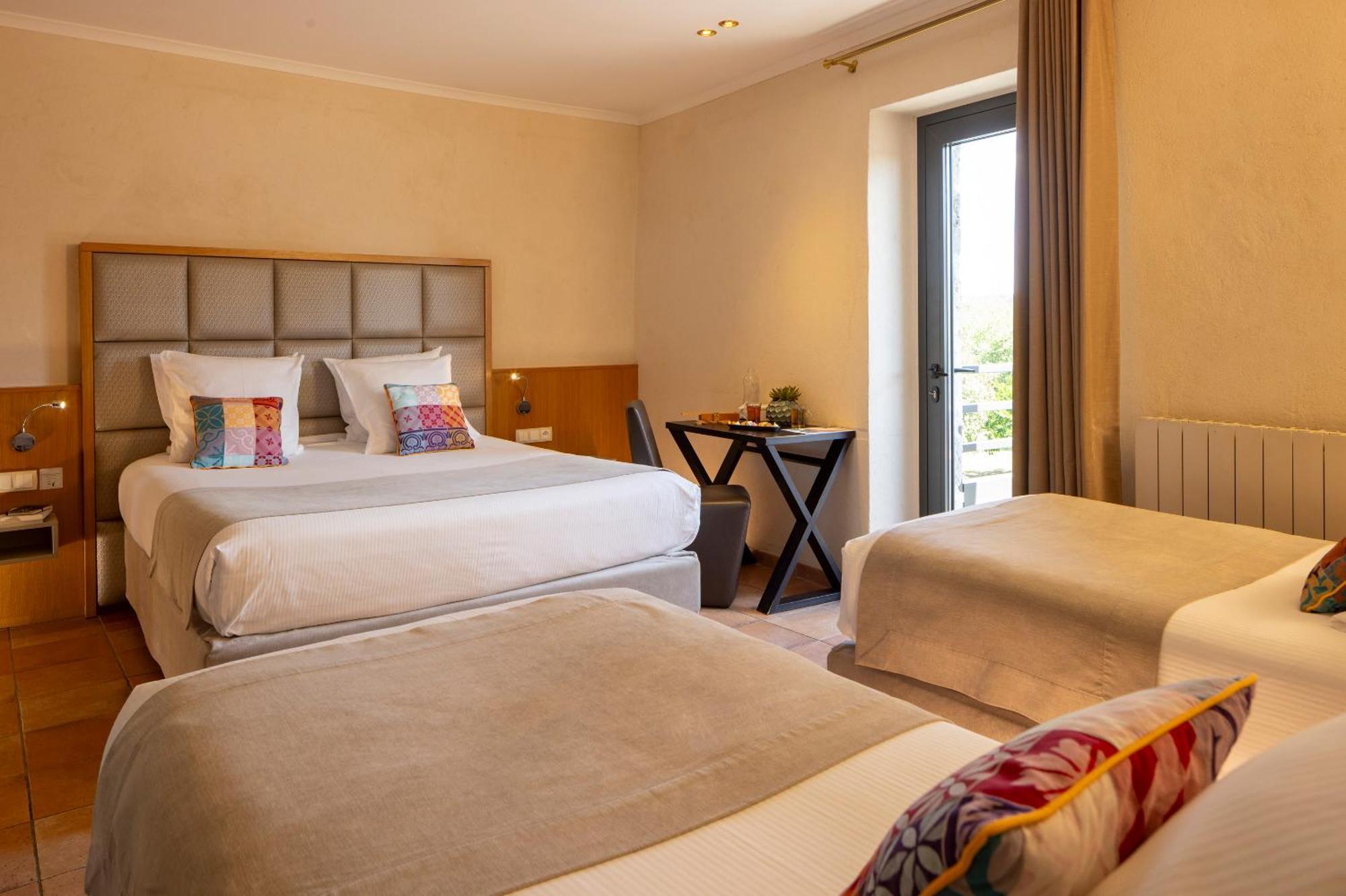 Logis Auberge Les Murets Hotel Restaurant Spa Chandolas Екстер'єр фото