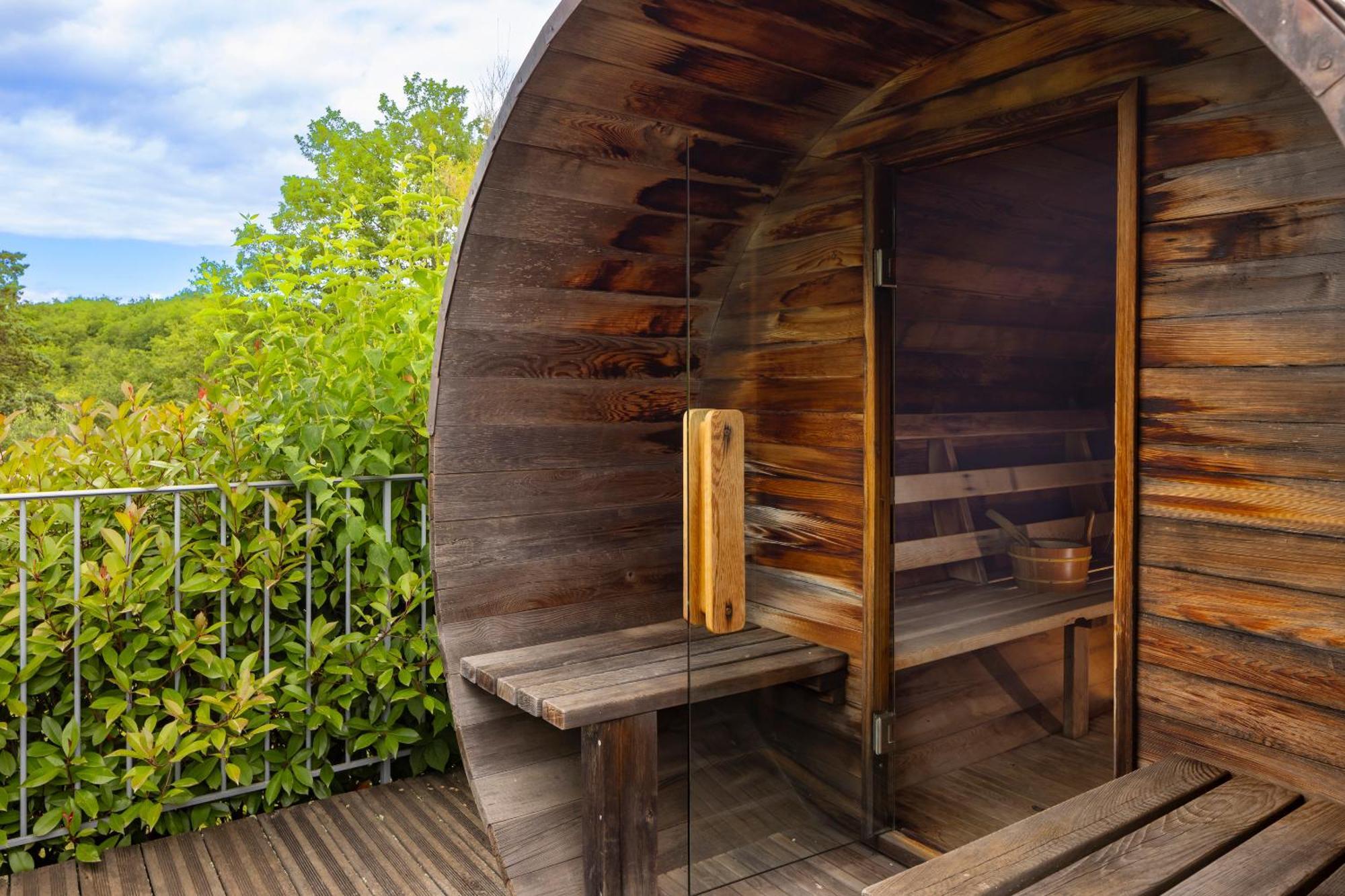 Logis Auberge Les Murets Hotel Restaurant Spa Chandolas Екстер'єр фото